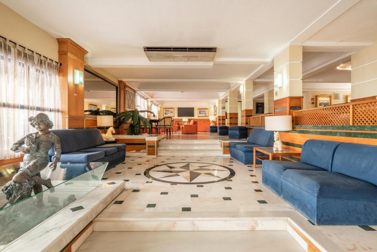 Hotel Baia De Монте Гордо Екстериор снимка