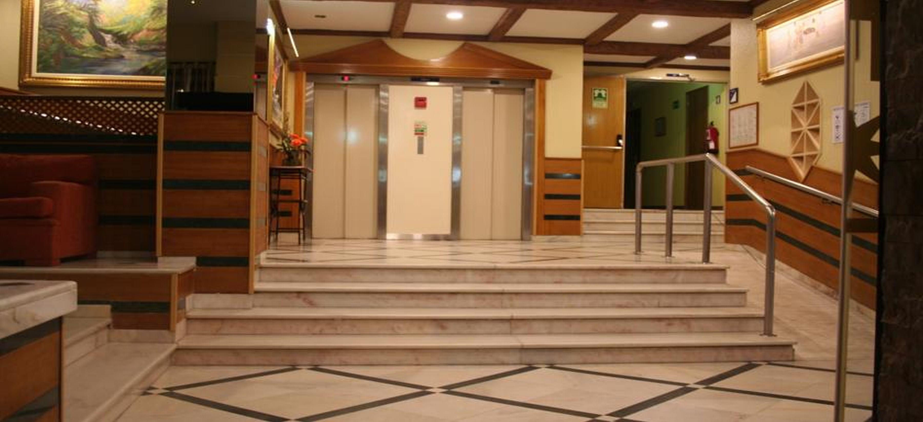 Hotel Baia De Монте Гордо Екстериор снимка