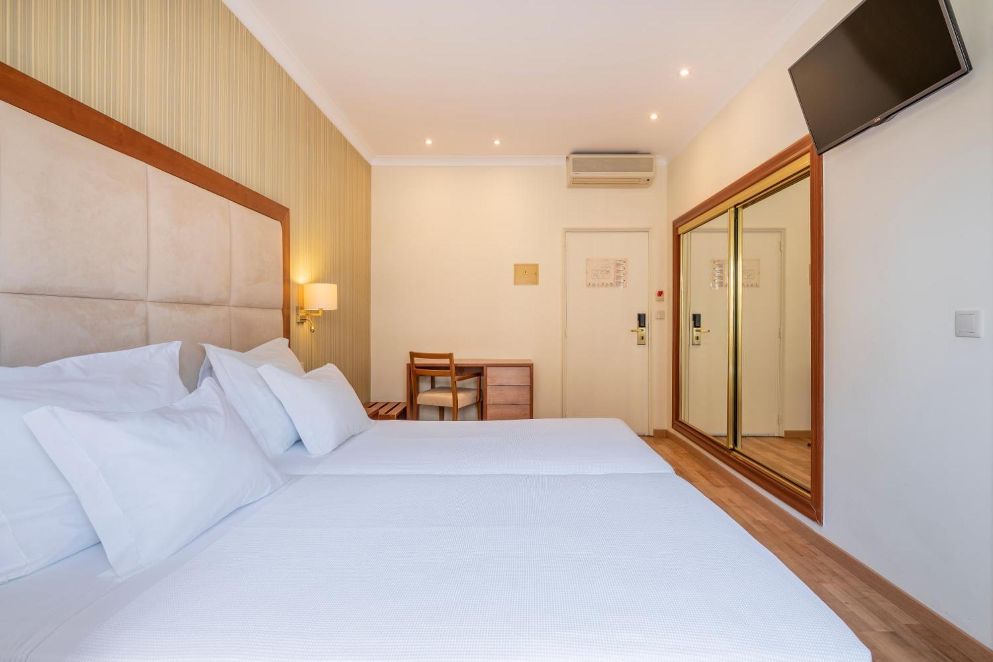 Hotel Baia De Монте Гордо Стая снимка